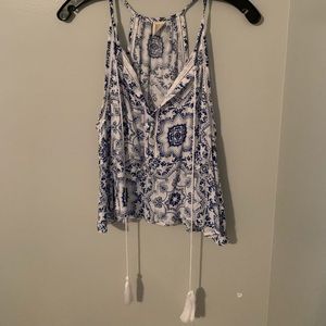Pacsun blue and white floral tank top